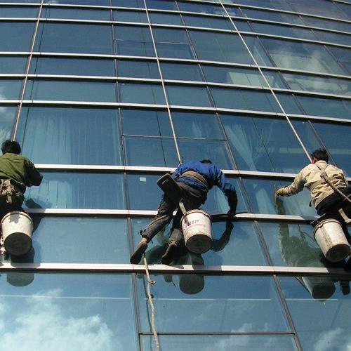 重慶正海清潔服務(wù)有限責(zé)任公司